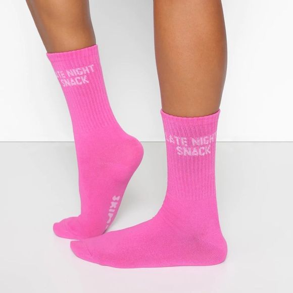 SKIMS Accessories - NEW Skims Sport Crew Sock Sz 6+ in Late Night Snack